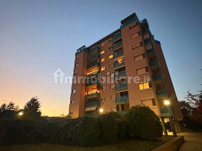 Appartamento trilocale in affitto in Via Cardinale Giacomo Lercaro, Meridiana, Casalecchio di Reno