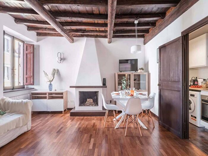 Appartamento bilocale in affitto in Via del Mattonato, Trastevere, Roma