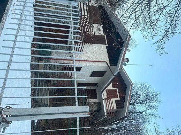 Casa con 6 locali in vendita in Via Morte, Roccaforte Mondovi'