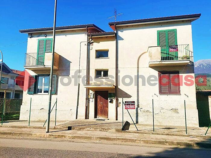 Appartamento bilocale in vendita in Via Marconi, Aquino