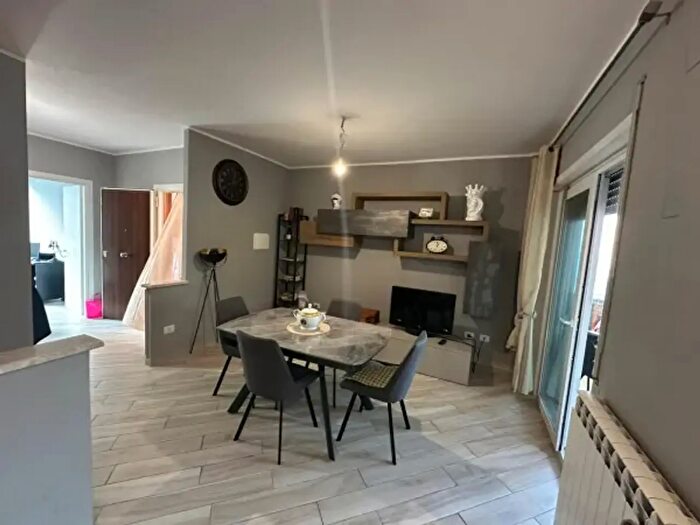 Appartamento trilocale in vendita in Via Fiume, Ladispoli