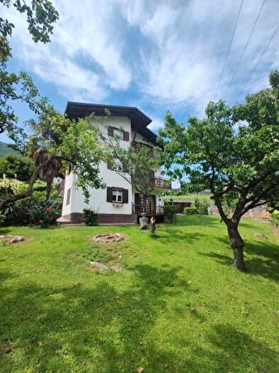 Casa con 6 locali in vendita in Sellero