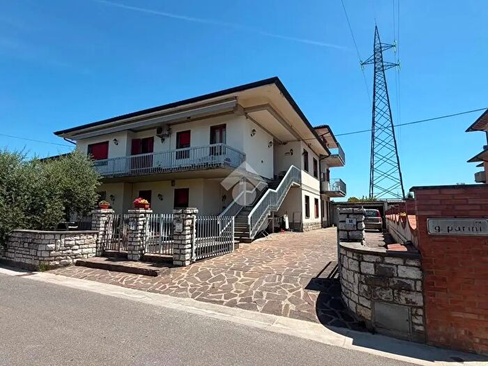 Casa con 5 locali in vendita in Via Giuseppe Parini, San Miniato