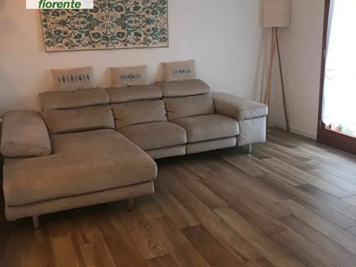 Casa quadrilocale in vendita in Via Marconi, Piazzola Sul Brenta