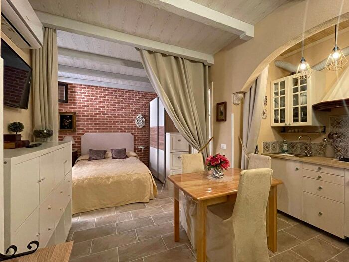 Appartamento monolocale in affitto in Via Vittorio Emanuele II, Moniga del Garda