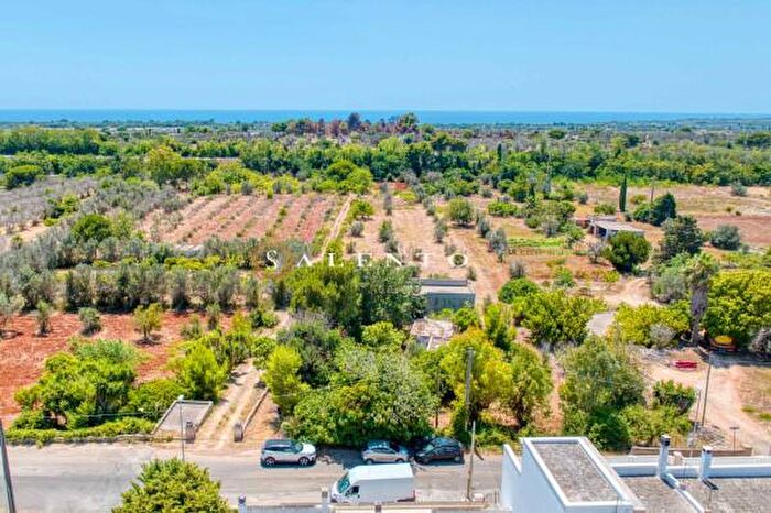 Casa trilocale in vendita in Via Schiafazzi, Salve