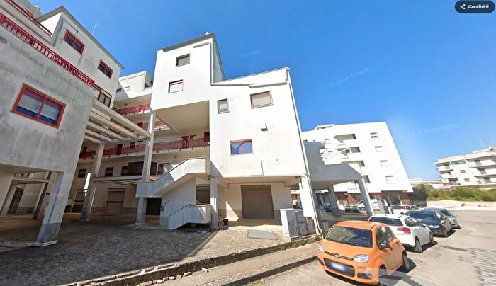 Appartamento trilocale in vendita in Via Giovanni Paolo Mastro, Ceglie Messapica