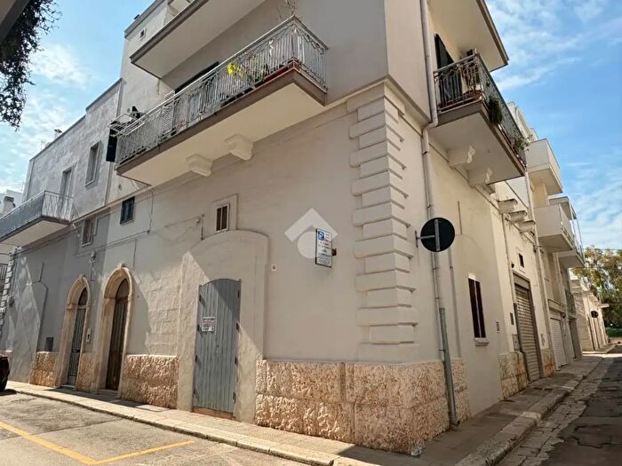 Casa monolocale in vendita in Via a G Magnesi, Polignano A Mare