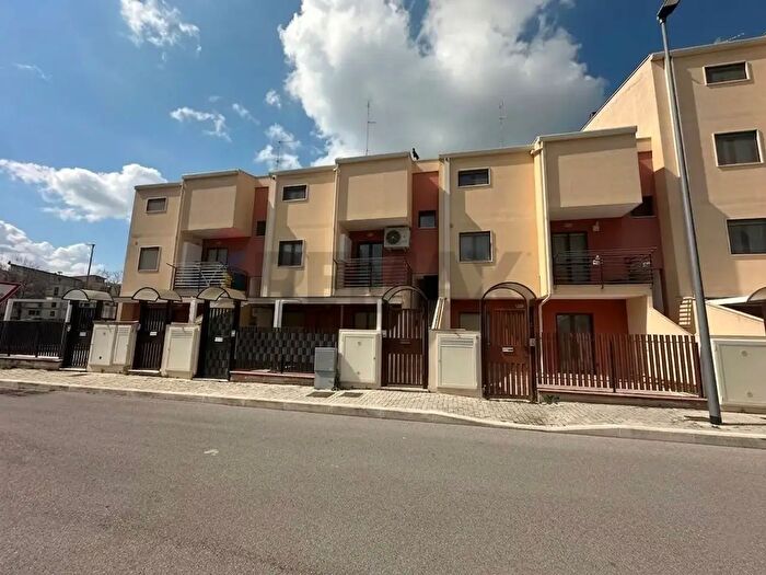 Appartamento con 5 locali in vendita in Matera