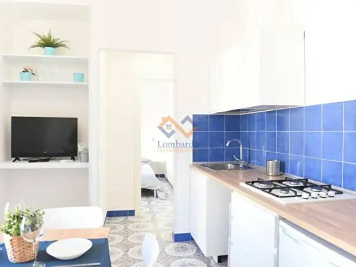 Appartamento con 6 locali in vendita in Corso Giuseppe Garibaldi, Castellammare Del Golfo
