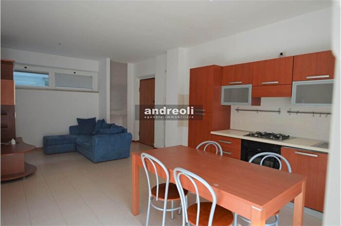 Appartamento bilocale in vendita in Jesi