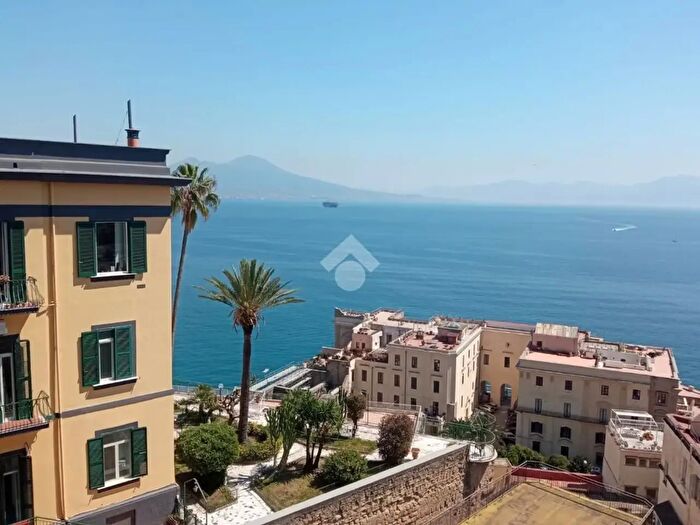 Appartamento trilocale in affitto in Via Parco Carelli, Napoli