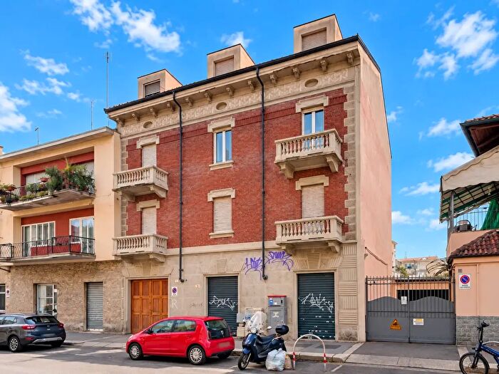 Appartamento trilocale in vendita in Via Asinari di Bernezzo, Torino