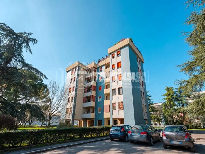 Appartamento trilocale in vendita in Ozzano DellEmilia