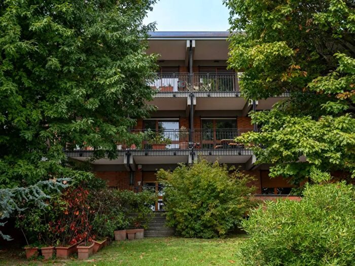 Appartamento con 5 locali in vendita in Strada Castelvecchio, Moncalieri