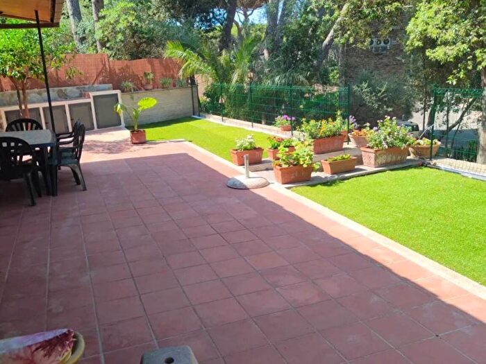 Casa con 5 locali in affitto in Rocchette Roccamare Riva del Sole, Castiglione della Pescaia