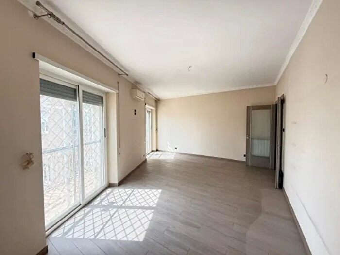 Appartamento trilocale in vendita in Via Achille Vertunni, Roma