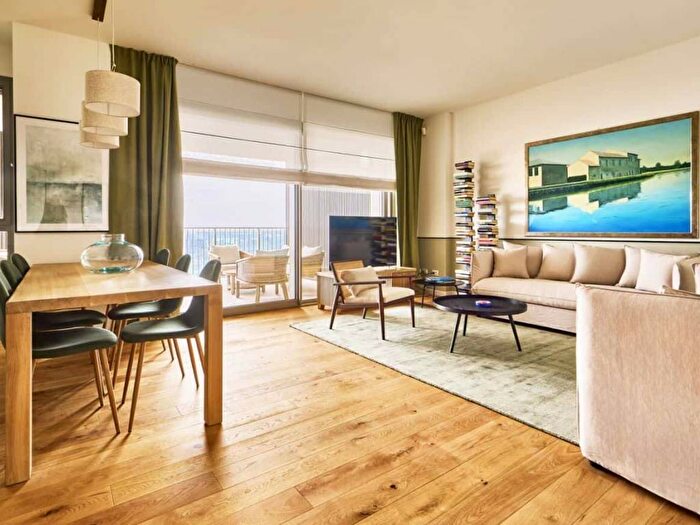 Appartamento trilocale in affitto in Via Adamello, Ripamonti Fondazione Prada, Milano