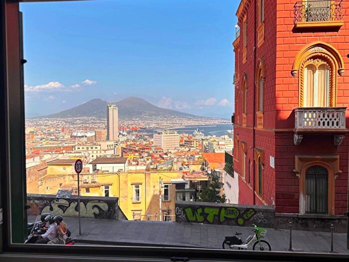 Appartamento bilocale in affitto in Corso Vittorio Emanuele, Vomero, Napoli
