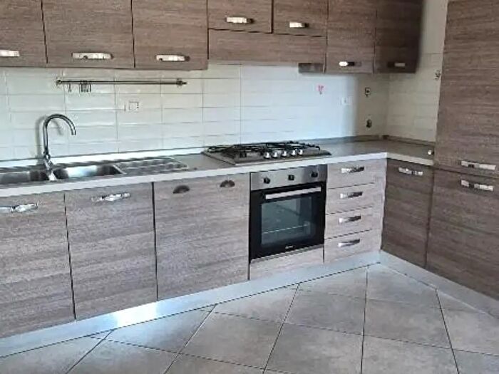 Appartamento trilocale in vendita in Cascina