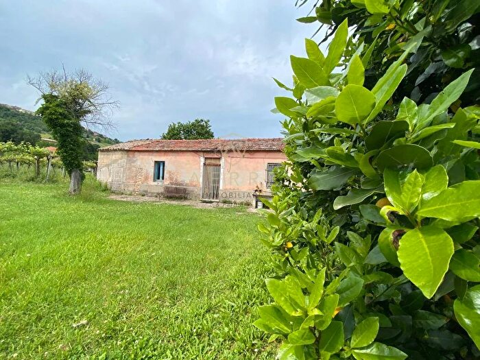 Casa bilocale in vendita in Contrada Maiure, Vacri