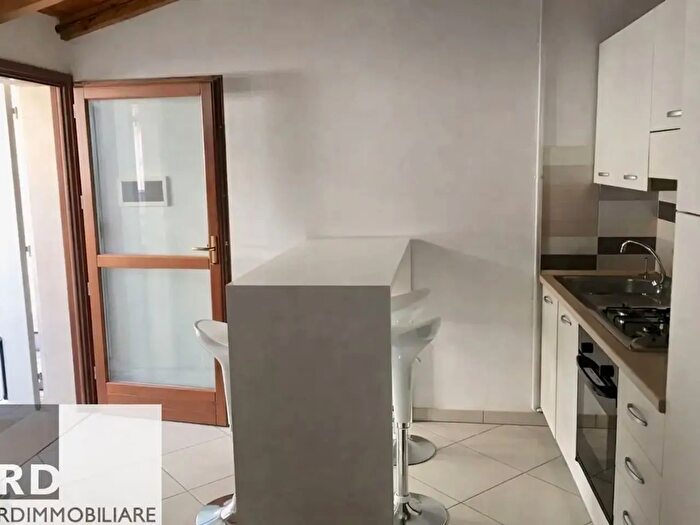 Appartamento bilocale in affitto in Roma, Mantova