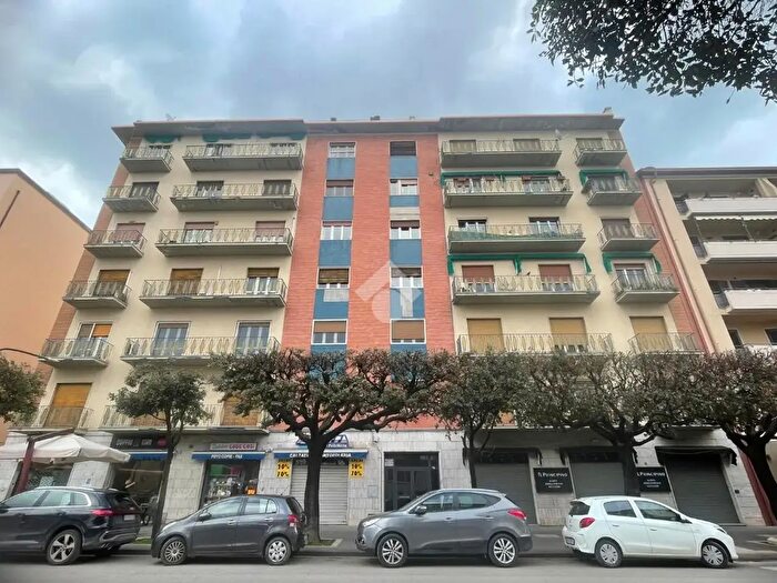 Appartamento quadrilocale in vendita in Viale Principe di Napoli, Benevento