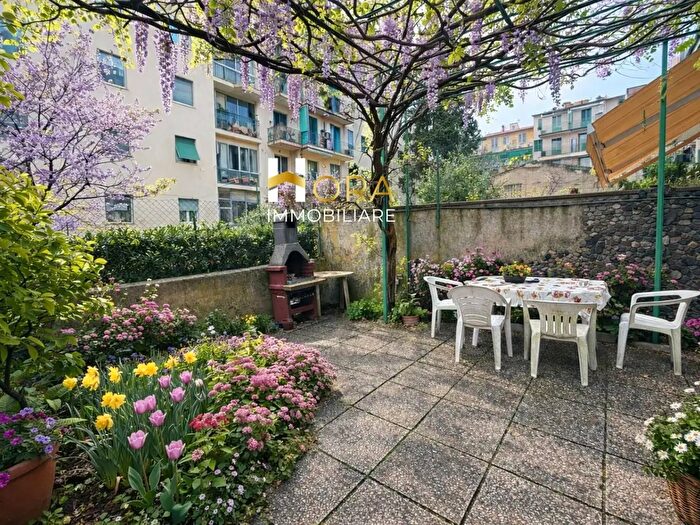 Appartamento bilocale in vendita in Via della Rondinella, Firenze