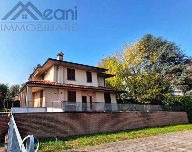 Casa quadrilocale in vendita in Via Monte Grappa, Zeccone