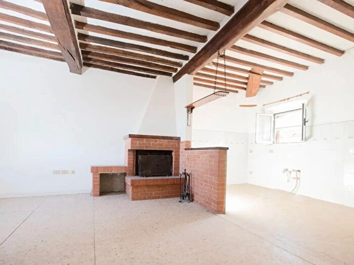 Casa quadrilocale in vendita in Via Piave, Casciana Terme Lari