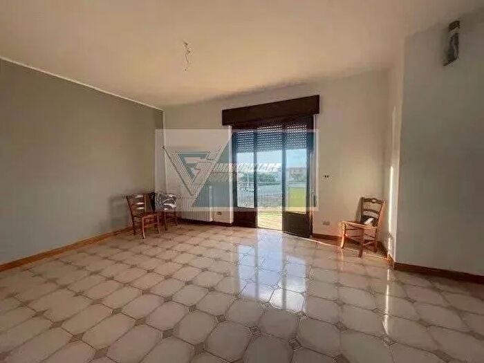 Appartamento con 5 locali in vendita in Melilli