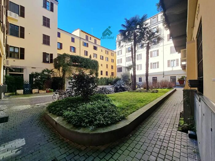 Appartamento bilocale in affitto in Via Fogazzaro, Milano