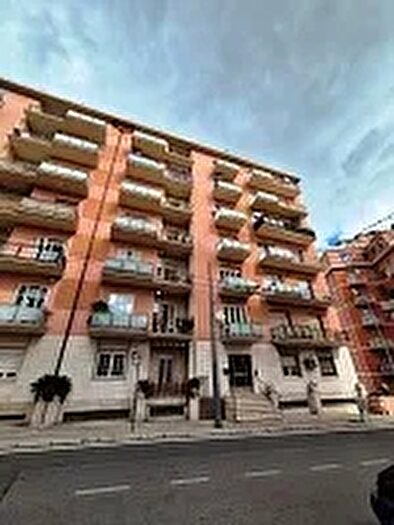 Appartamento con 5 locali in vendita in Via Federico Salomone Chieti Ch, Chieti