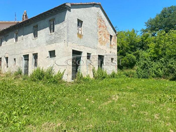 Casa in vendita in Mondavio