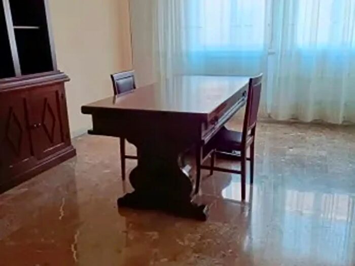 Appartamento trilocale in affitto in Ferrara