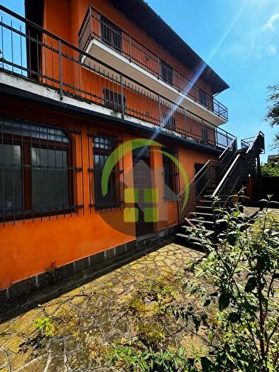 Casa trilocale in vendita in Gandino