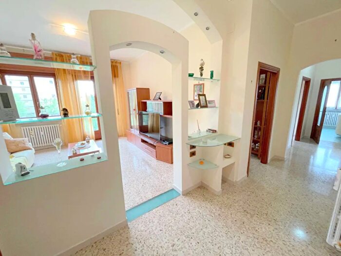 Appartamento con 5 locali in vendita in Novi Ligure