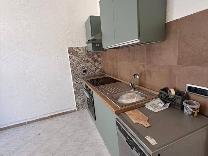 Appartamento bilocale in affitto in Via Vicinale Paradiso, Soccavo, Napoli
