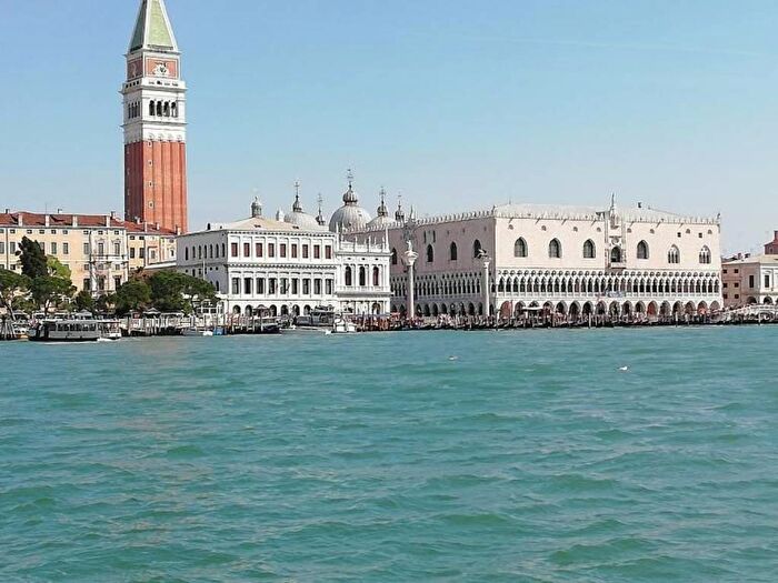 Casa con 6 locali in affitto in San Marco, Venezia