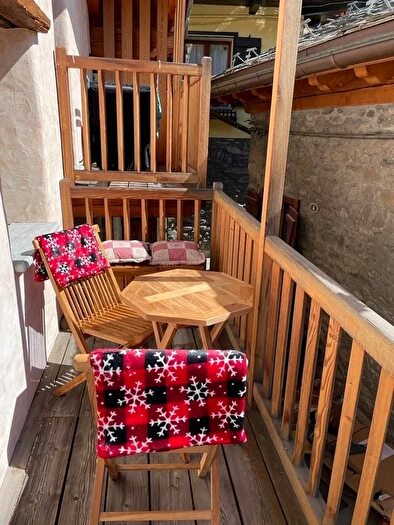 Appartamento trilocale in affitto in Palleusieux, Pre Saint Didier