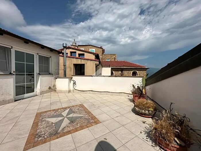 Appartamento trilocale in vendita in Via Poggiolino, Perinaldo