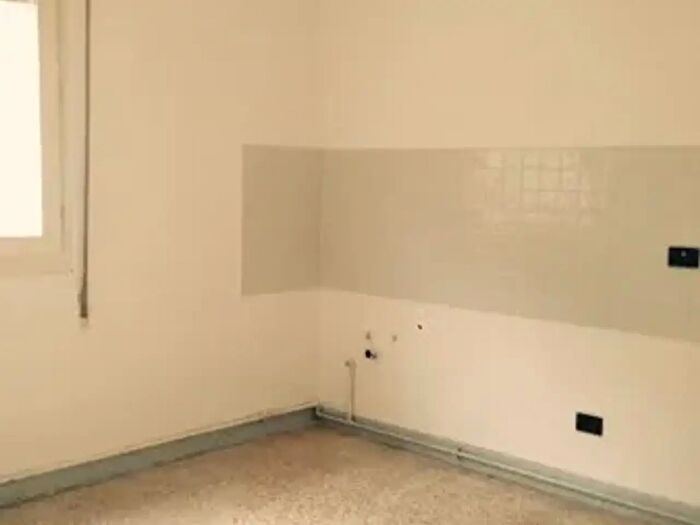 Appartamento bilocale in affitto in Via Nazionale, Caino