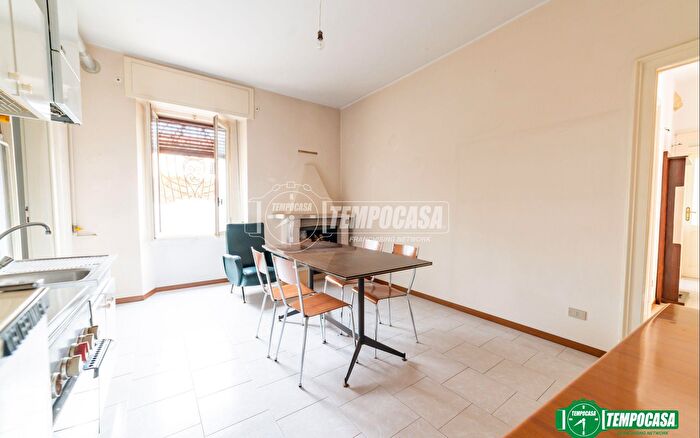 Appartamento trilocale in vendita in Vicolo dellOlmo, Baveno