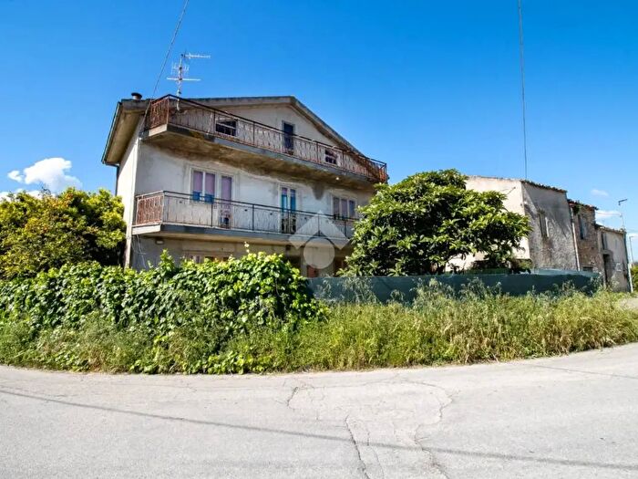 Appartamento quadrilocale in vendita in Cda Villa MascittiContrada Villa Mascitti, Crecchio
