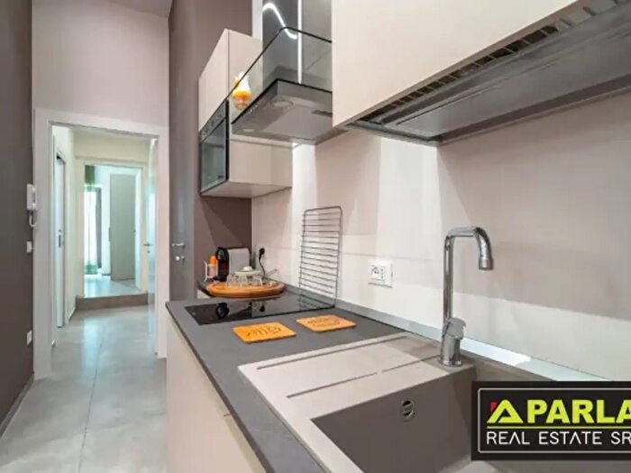 Appartamento trilocale in vendita in Via Sergio Sallicano, Noto