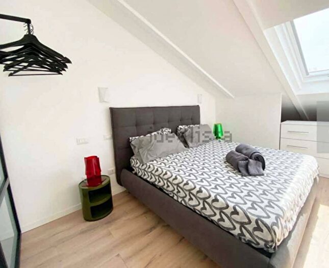 Appartamento bilocale in affitto in Via Domodossola, Sempione, Milano