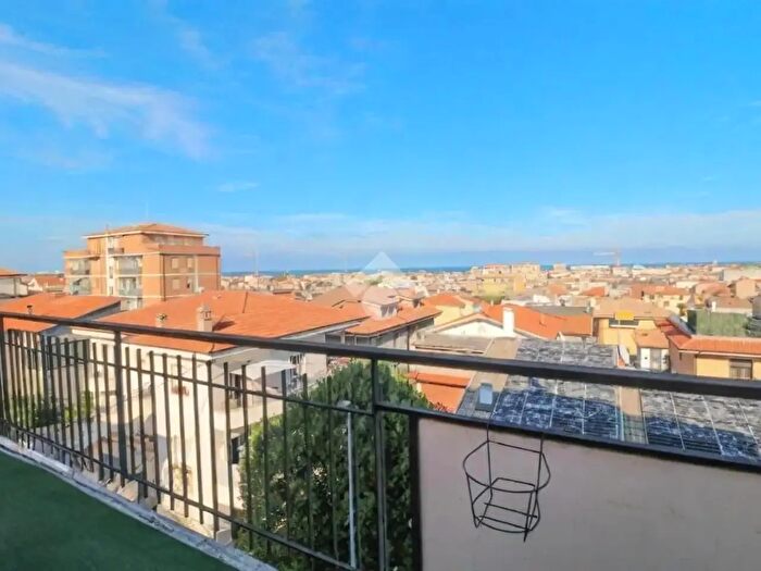 Appartamento quadrilocale in vendita in Via Martiri di Belfiore, San Benedetto Del Tronto