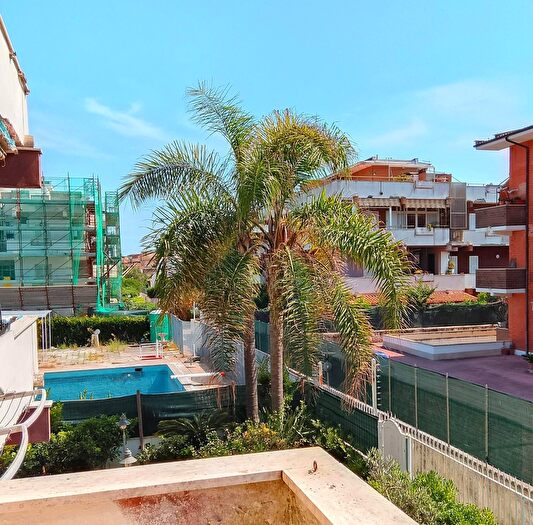 Appartamento trilocale in vendita in Via Bolzano, Ardea