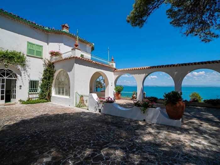 Appartamento quadrilocale in affitto in Località Punta Nera, Porto Santo Stefano, Monte Argentario