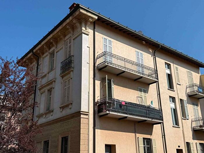 Appartamento monolocale in affitto in Via Napoleona, Camerlata Rebbio, Como